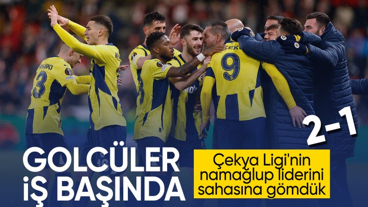 Fenerbahçe, Slavia Prag'ı deplasmanda devirdi