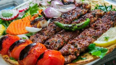 Şanlıurfa’da Kebap ve Yöresel Yemek Fiyatlarına Büyük Zam! Yeni Tarifeler Cep Yakıyor