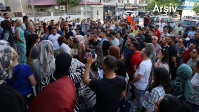 İşçilere Toplu İşten Çıkarma Şoku! 110 Kişi İşsiz Kaldı, Şantiyede Eylem Başladı