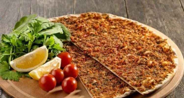 1 Lahmacun 195 lira Satılıyor