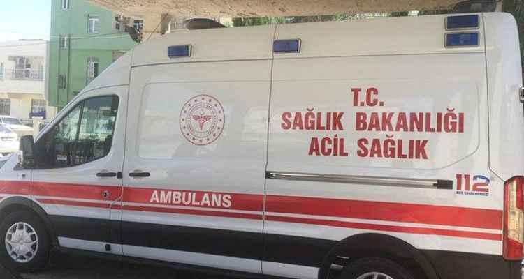 Urfa’da akşam saatlerinde dikkatsizlik kazaya neden oldu: 2 yaralı