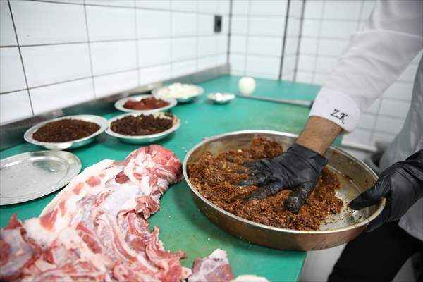 Gaziantep ve Şanlıurfa'nın paylaşamadığı tescilli lezzet: Lahmacun