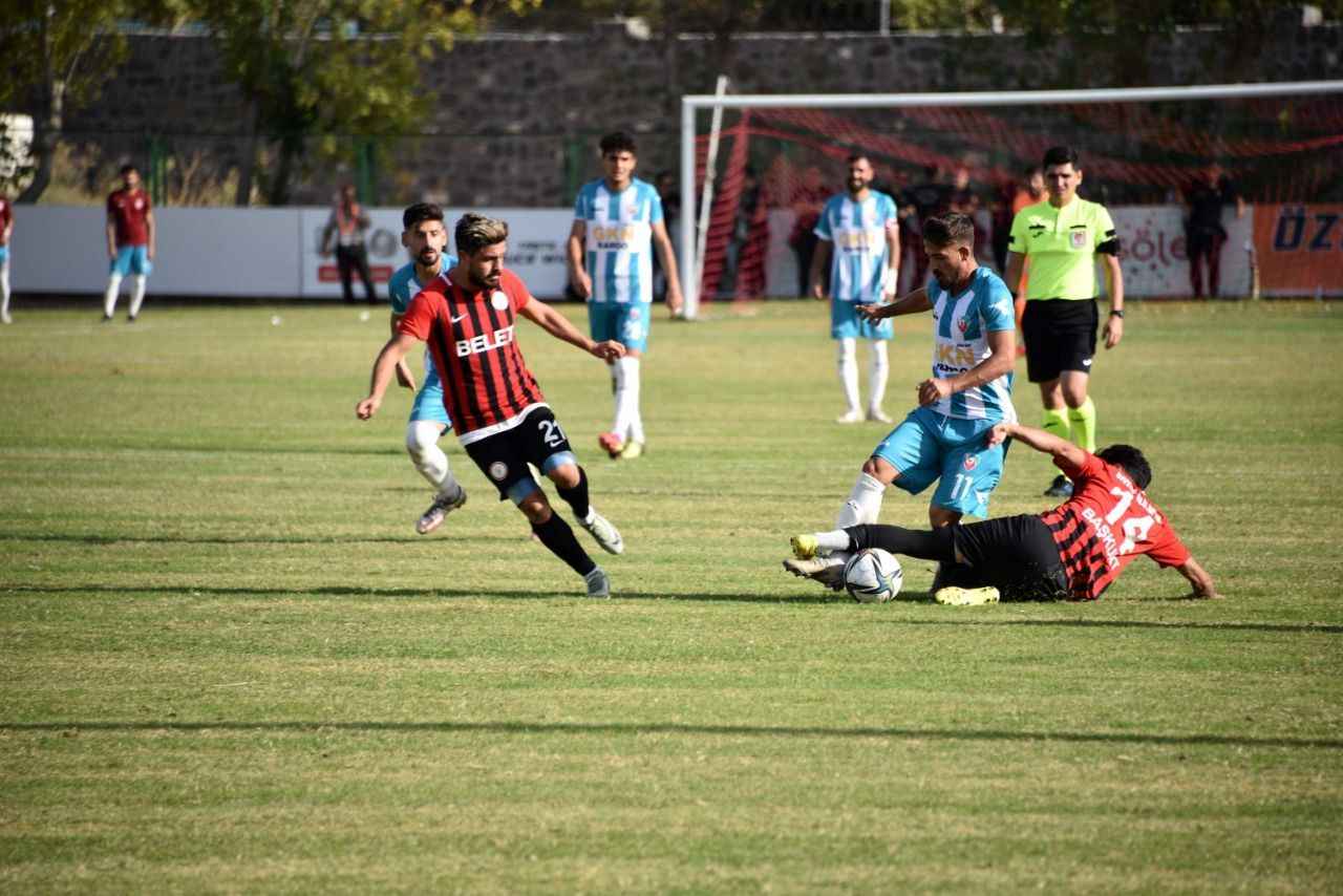 Siverek Belediyespor son dakika golüyle 3 puanı aldı