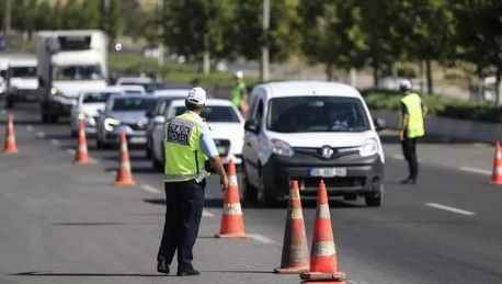 Trafiğe çıkan milyonlarca araç sahibini ilgilendiriyor! İptal edildi.. Flaş gelişme