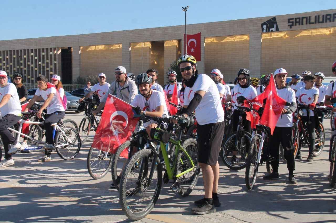 Urfa'da Cumhuriyet'in 99'uncu yılı coşkuyla kutlanmaya devam ediyor