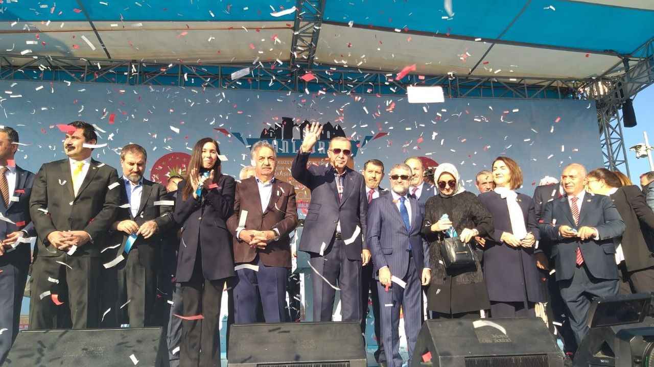 Cumhurbaşkanı Erdoğan Urfa’da konuştu! "Şanlıurfa ‘Türkiye Yüzyılı’nın yıldızı olacak”