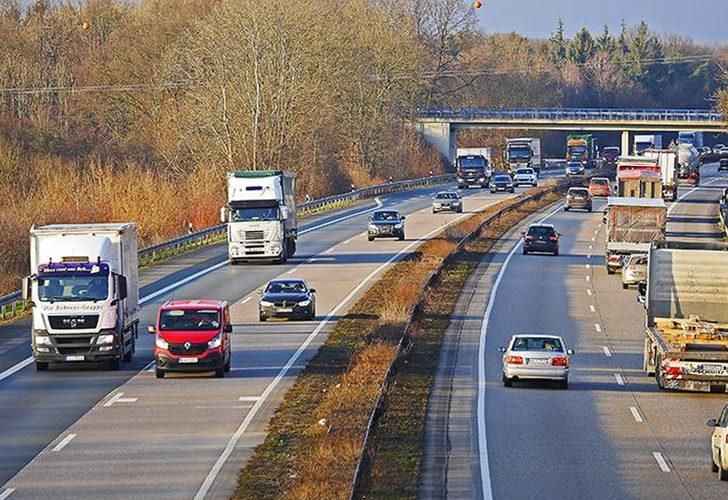 Trafikte hız yapanlar yandı: Araçlarına el konulup açık artırmada satılacak