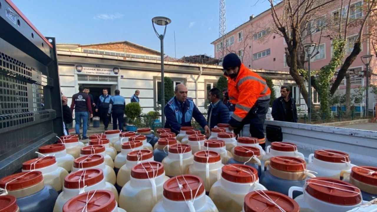 Şanlıurfa'da 3 ton sahte pekmez ele geçirildi