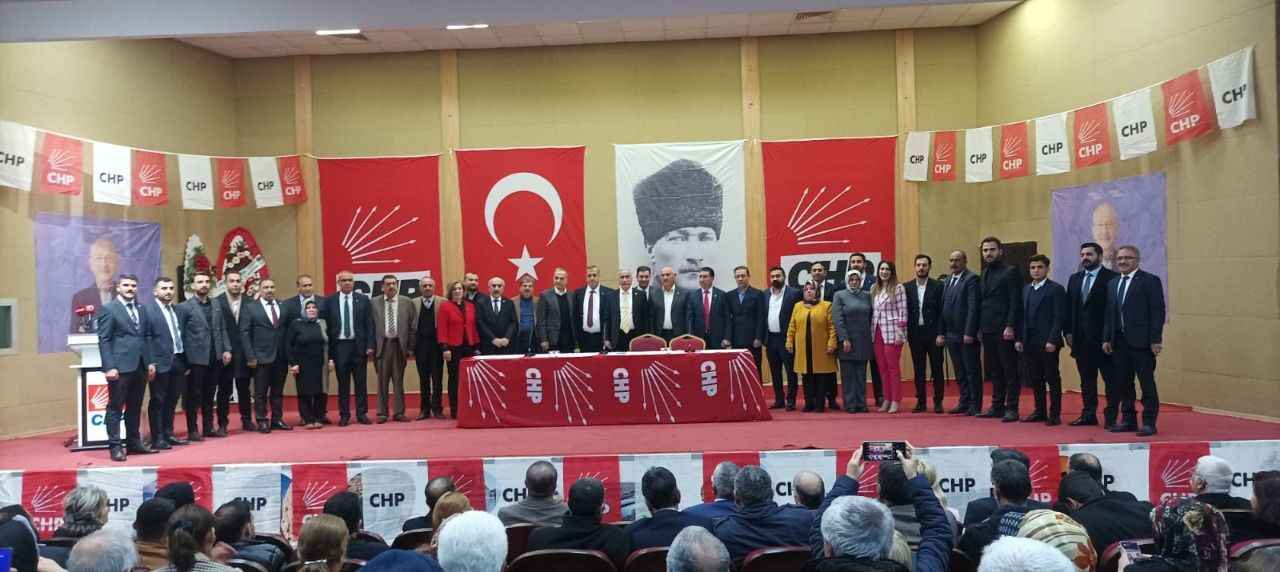 Şanlıurfa CHP’de seçim heyecanı! Oy verme işlemleri sürüyor