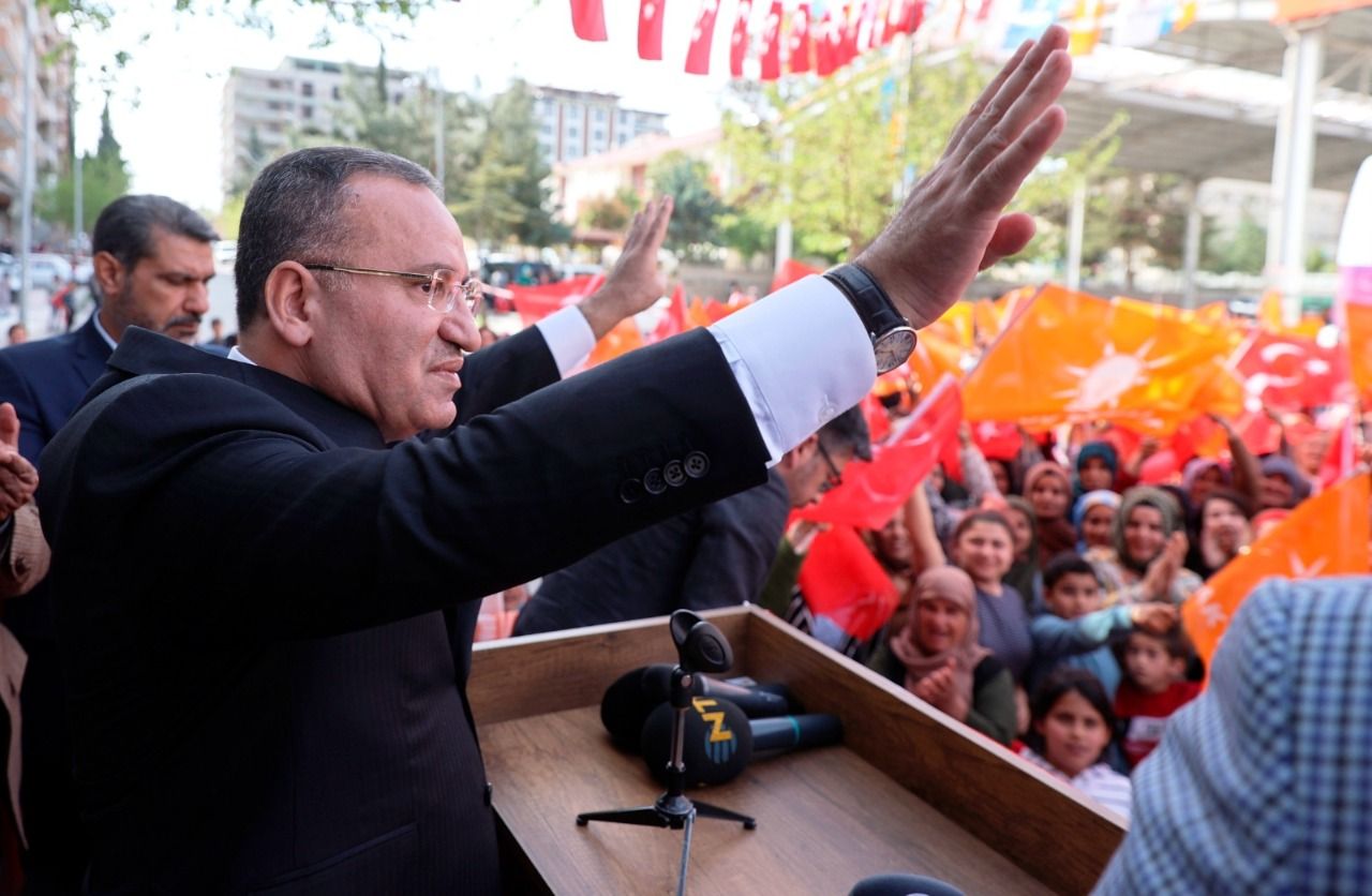 AK Partili Adaylara Halfeti’de Yoğun İlgi