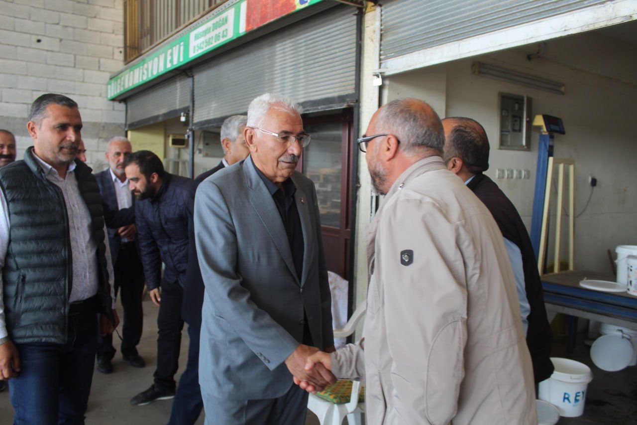 Yeniden Refah Partisi Milletvekili Adayı Yavuz Esnafla Bir Araya Geldi