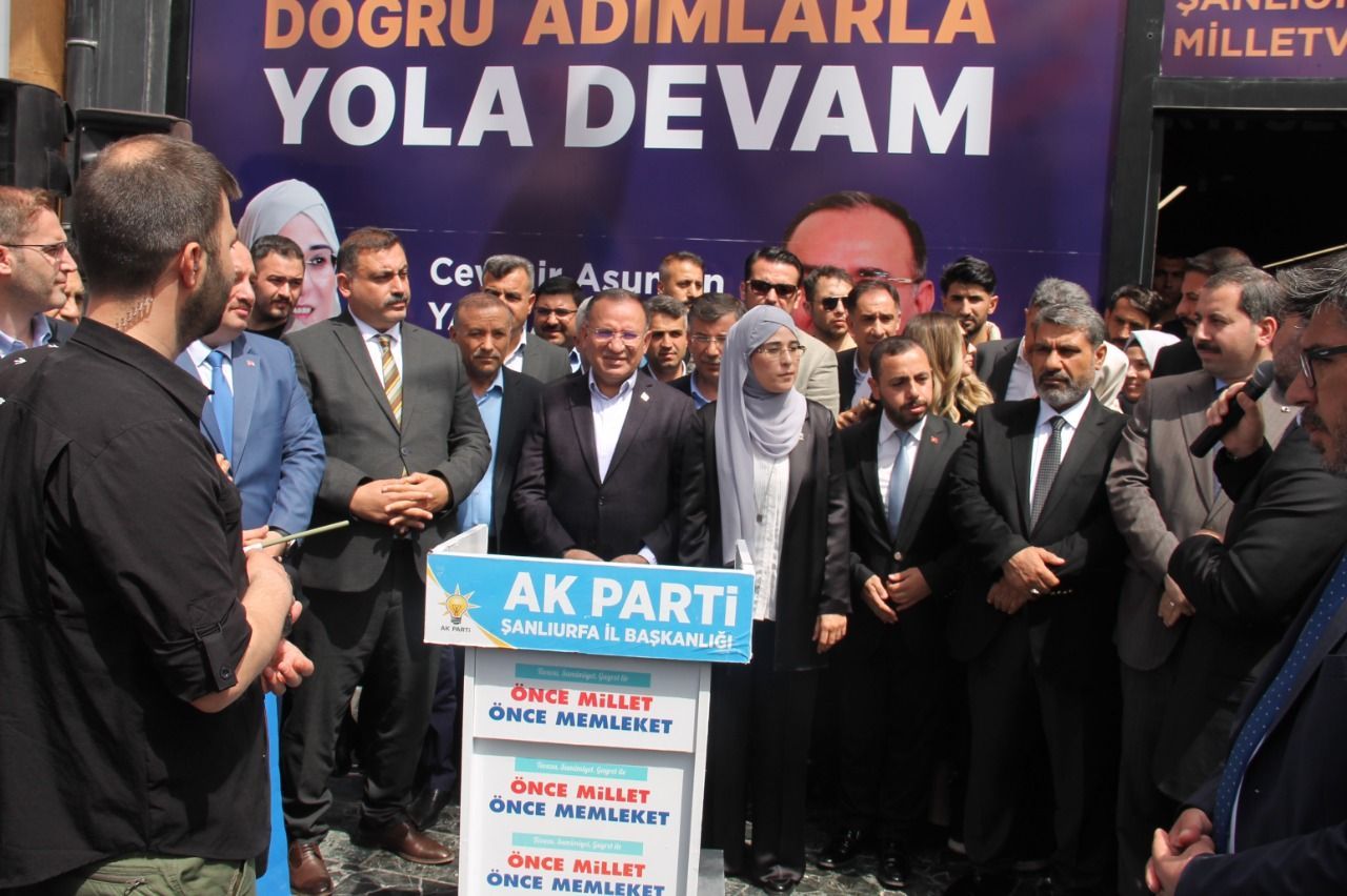 Bakan Bozdağ bir seçim bürosu daha açtı!