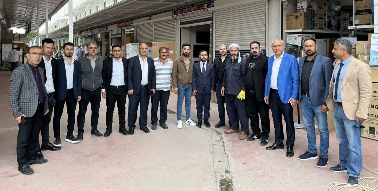 Şanlıurfa Spot Pazarı Esnafı, Cumhurbaşkanı ve Maliye Bakanına Teşekkür Etti