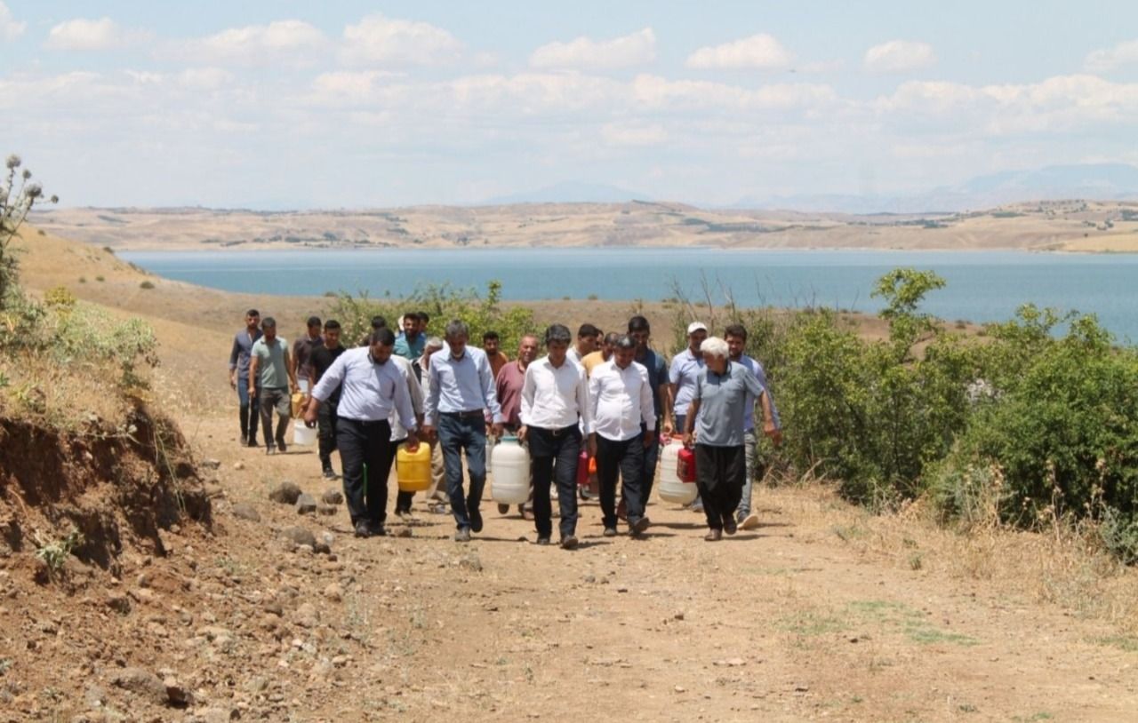 HÜDA PAR'dan Hilvan ve Siverekli çiftçiler için farkındalık çalışması