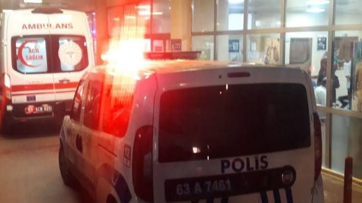 Urfa'da aileler arasındaki kavgada kan döküldü! 1’i polis 3 yaralı