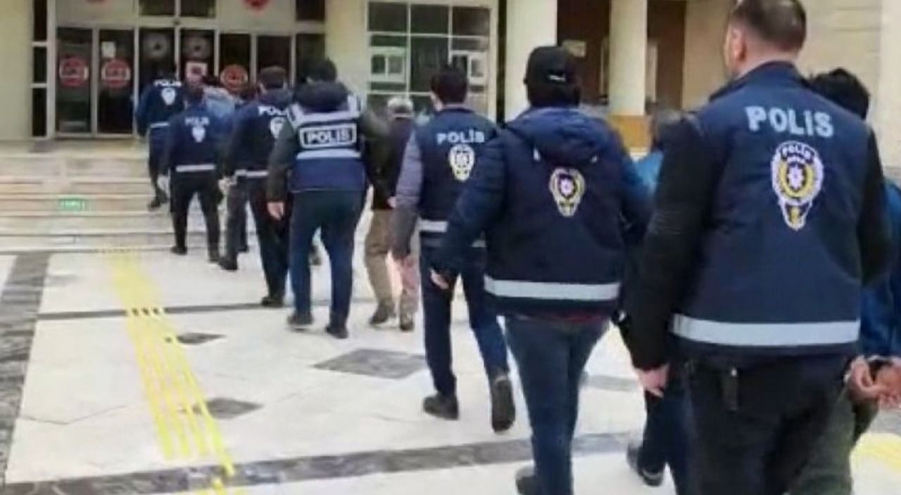 Bakan Yerlikaya duyurdu: Sis Operasyonu'nda 370 gözaltı