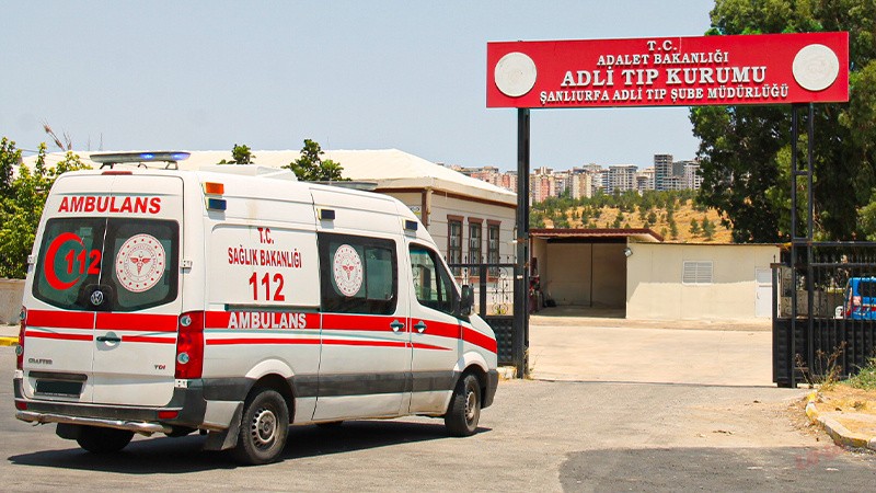 Şanlıurfa'da genç doktor yaşamına son verdi