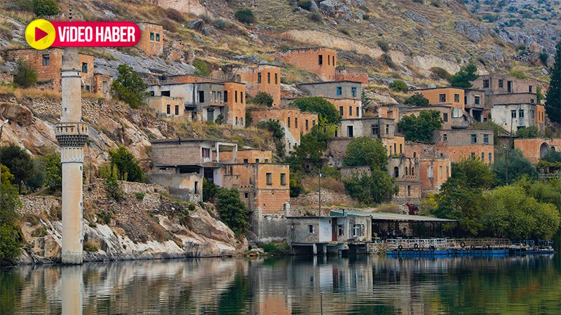 Gören herkesi büyülüyor... Şanlıurfa'da su, tarih ve doğanın birleştiği bu yeri herkesin görmesi gerek!