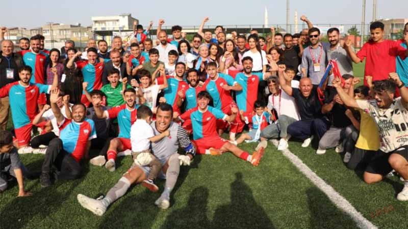 Viranşehir Belediyespor şampiyonluğunu ilan etti! 37 yıllık hasret sona erdi