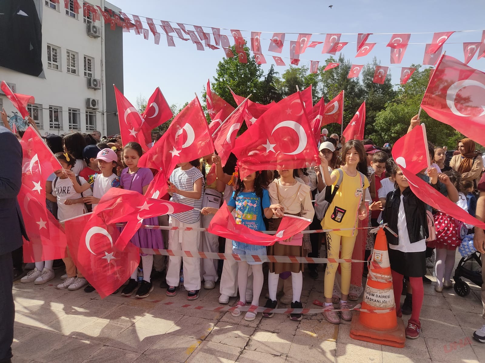 Şanlıurfa’da 23 Nisan coşkusu