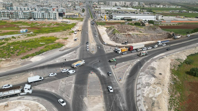 Şanlıurfa'da trafik sorunu çözülüyor: Yol genişleme çalışmaları başladı