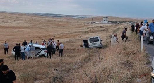 Ölüm yolunda yine kaza! Yaralılar var