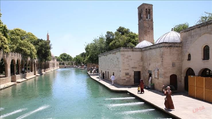 Şanlıurfa'da sıcak hava etkili oluyor