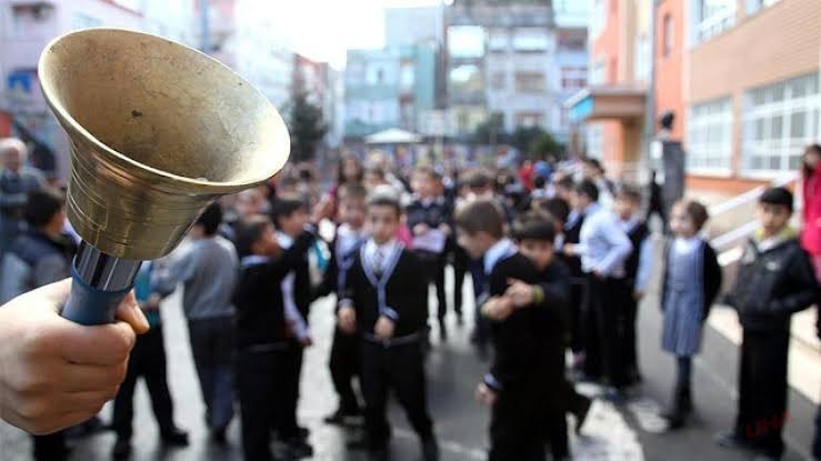 Yeni Eğitim Yılı Başladı: Öğrenciler ve Aileler İçin Zorlu Maratonun İlk Adımı